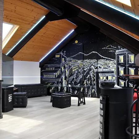 מלון דירות Palazzo Settembrini 49