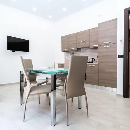 Palazzo Settembrini 49 Апарт-отель 4*