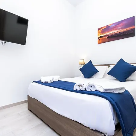 Apart-hotel Palazzo Settembrini 49 Nápoles