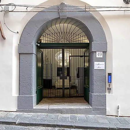 Palazzo Settembrini 49