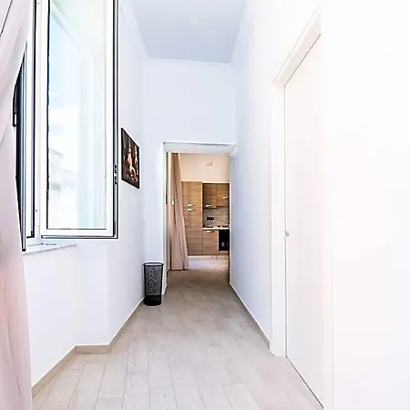 Aparthotel Palazzo Settembrini 49 Naples