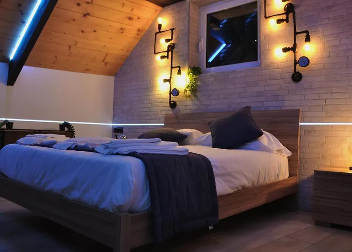 Ξενοδοχείο με διαμερίσματα Palazzo Settembrini 49 4*