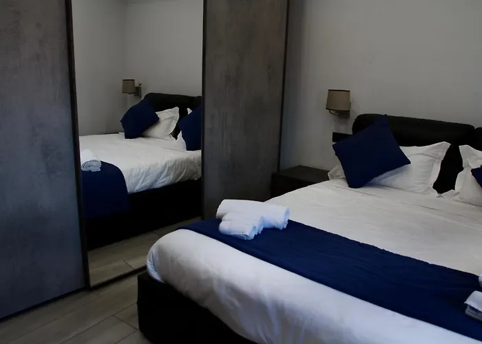 Ξενοδοχείο με διαμερίσματα Palazzo Settembrini 49 4*