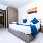 Palazzo Settembrini 49 Aparthotel 4*