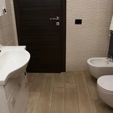 Hotel apartamentowy Palazzo Settembrini 49 Neapol