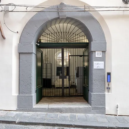 Palazzo Settembrini 49