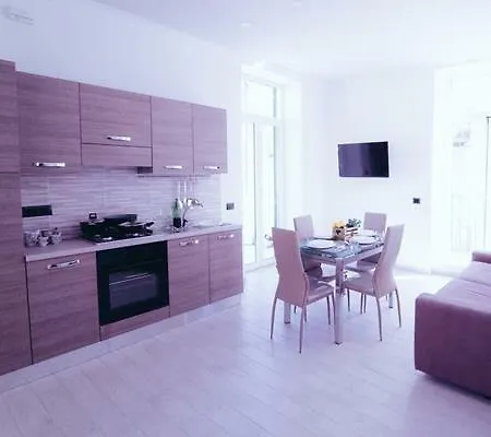 Palazzo Settembrini 49 4*