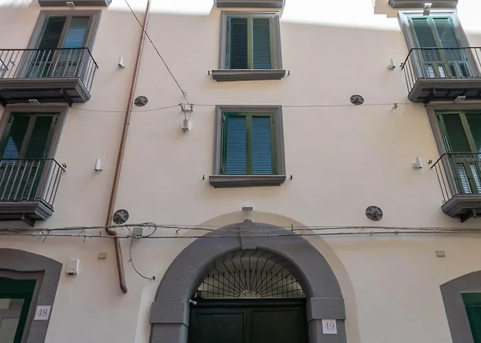Apartahotel Palazzo Settembrini 49 Nápoles